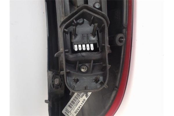 Recambio de piloto trasero izquierdo para opel corsa c 1.7 cdti referencia OEM IAM 9114336  