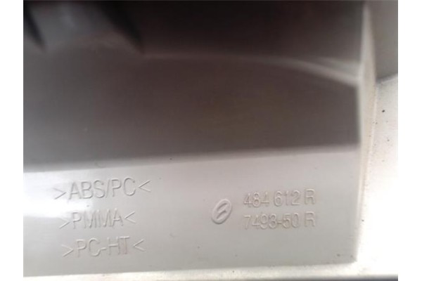 Recambio de piloto interior derecho para audi a4 avant (8e) 2.0 tdi 16v referencia OEM IAM 8E9945094A  