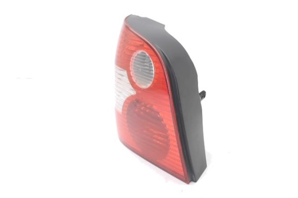 Recambio de piloto trasero izquierdo para volkswagen polo iv (9n1) 1.2 12v referencia OEM IAM 6Q6945095G  