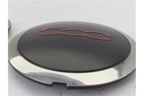 Recambio de tapacubos para fiat 500 1.2 referencia OEM IAM K68078419AC  