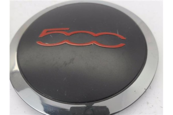 Recambio de tapacubos para fiat 500 1.2 referencia OEM IAM K68078419AC  
