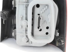 Recambio de piloto trasero izquierdo para volkswagen polo iv (9n1) 1.2 12v referencia OEM IAM 6Q6945095G  