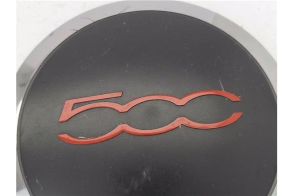 Recambio de tapacubos para fiat 500 1.2 referencia OEM IAM K68078419AC  