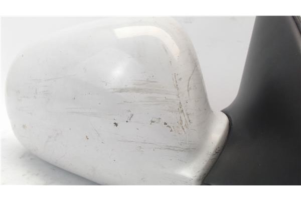 Recambio de retrovisor derecho para daewoo nexia referencia OEM IAM E13014002  