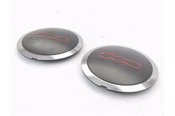 Recambio de tapacubos para fiat 500 1.2 referencia OEM IAM K68078419AC  