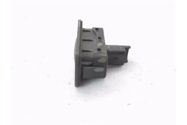Recambio de pulsador porton para renault megane ii (bm0/1_, cm0/1_) 1.5 dci referencia OEM IAM 8200076256  