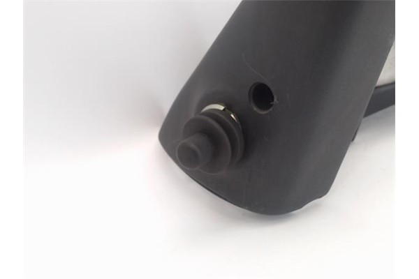 Recambio de retrovisor derecho para skoda felicia berlina (791) referencia OEM IAM   