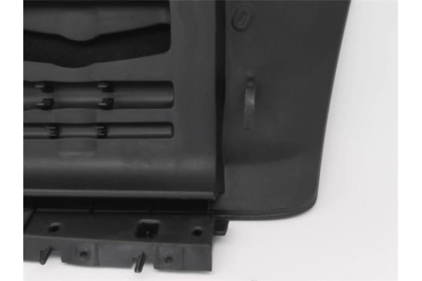 Recambio de tapa guantera para peugeot 407 sw 2.0 hdi 135 referencia OEM IAM 8226J0  