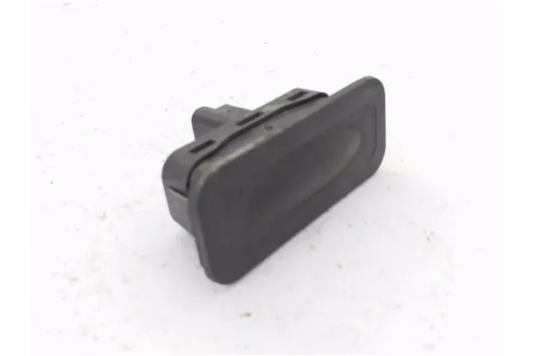Recambio de pulsador porton para renault megane ii (bm0/1_, cm0/1_) 1.5 dci referencia OEM IAM 8200076256  