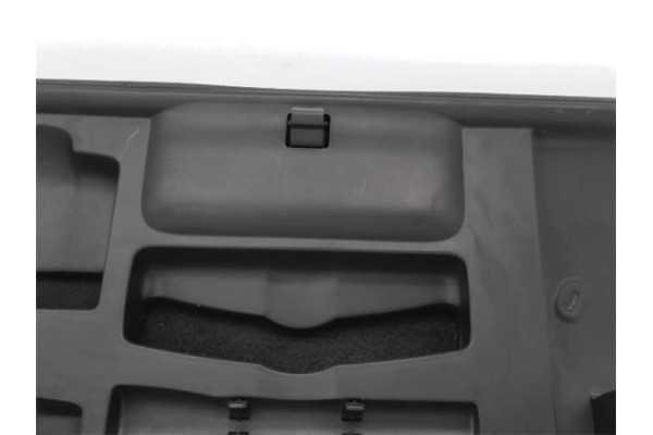 Recambio de tapa guantera para peugeot 407 sw 2.0 hdi 135 referencia OEM IAM 8226J0  