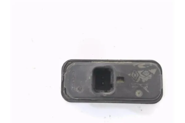 Recambio de pulsador porton para renault megane ii (bm0/1_, cm0/1_) 1.5 dci referencia OEM IAM 8200076256  
