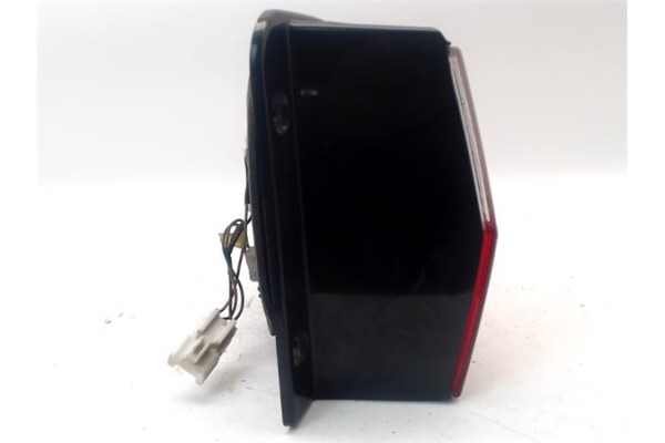 Recambio de piloto trasero derecho para hyundai h-1 furgón 2.5 td referencia OEM IAM 924024A510  