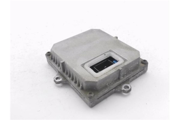 Recambio de centralita xenon para peugeot 407 sw 2.0 hdi 135 referencia OEM IAM 1307329095 2285510600 