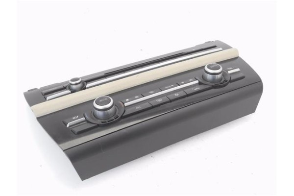Recambio de mandos climatizador para bmw serie 5 berlina (f10) 2.0 520d referencia OEM IAM 924123901  