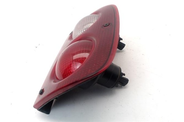 Recambio de piloto trasero derecho para land rover freelander (ln) 2.0 di referencia OEM IAM AMR4003  
