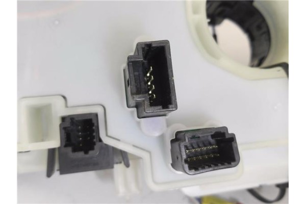 Recambio de mando intermitencia para renault master iii combi 2.3 l1h1 3,0t referencia OEM IAM 255679073R  