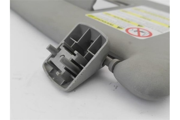 Recambio de parasol derecho para mazda 2 (b2w) 1.4 cd referencia OEM IAM DD166927094  