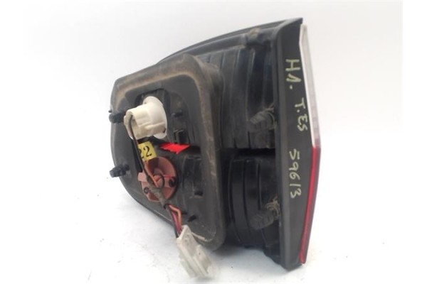 Recambio de piloto interior izquierdo para hyundai h-1 furgón 2.5 td referencia OEM IAM 924054A511  