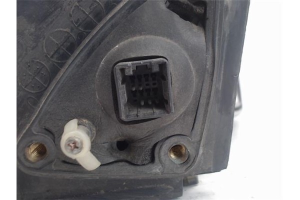 Recambio de retrovisor electrico derecho para hyundai elantra (xd) referencia OEM IAM 876202D550 10953822 