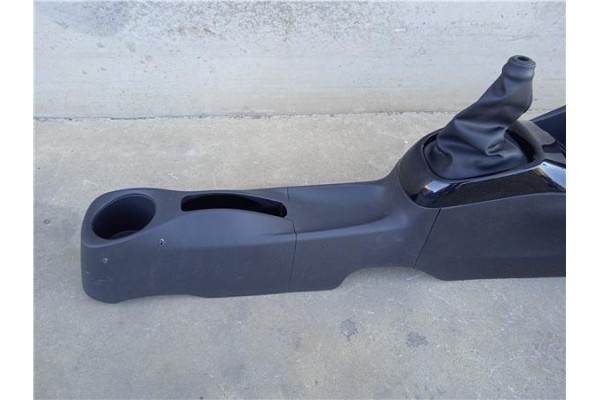 Recambio de embellecedor consola central para citroen c1 1.2 feel referencia OEM IAM B0007464ZD B0007465ZD 