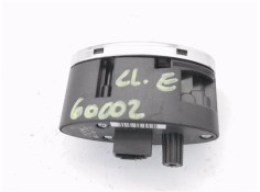 Recambio de pulsador porton para mercedes-benz clase e (bm 211) berlina 3.2 e 320 (211.065) referencia OEM IAM A2118211151  