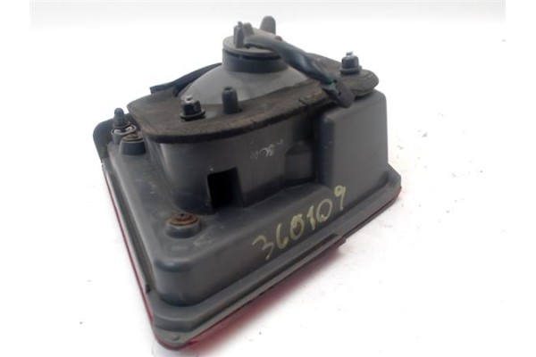 Recambio de piloto interior derecho para chevrolet cruze 2.0 ls referencia OEM IAM 96830495 95154372 