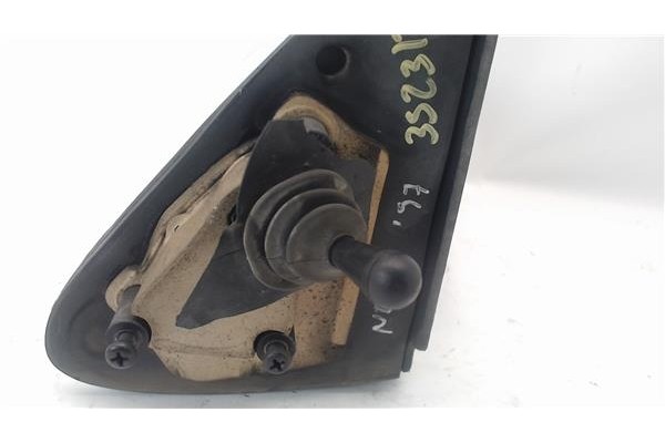 Recambio de retrovisor derecho para daewoo nexia referencia OEM IAM E13014002  