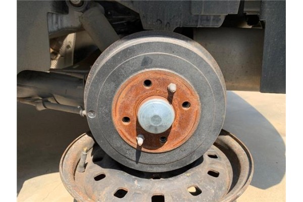 Recambio de tambor freno trasero izquierdo para fiat ii panda (169) 1.2 referencia OEM IAM   
