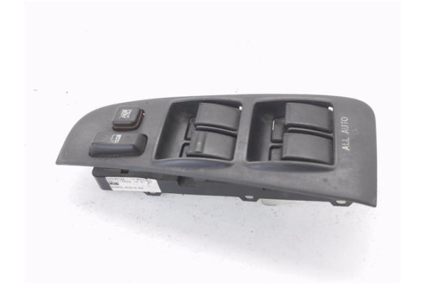 Recambio de mando elevalunas delantero izquierdo para toyota avensis berlina (t25) 1.8 sol berlina (5-ptas) referencia OEM IAM 8