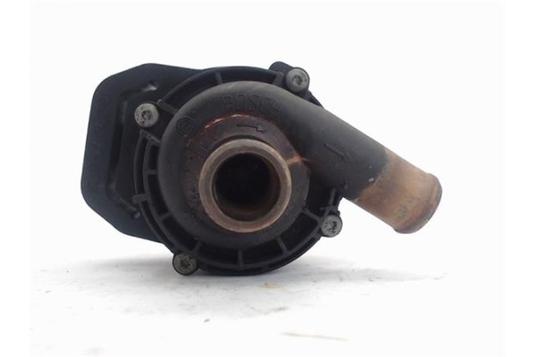 Recambio de bomba de agua para mercedes-benz sprinter 3,5-t furgón (906) 311 cdi referencia OEM IAM a2118350028  