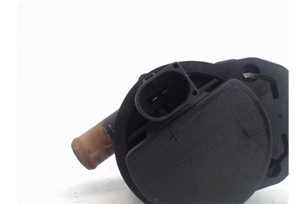 Recambio de bomba de agua para mercedes-benz sprinter 3,5-t furgón (906) 311 cdi referencia OEM IAM a2118350028  