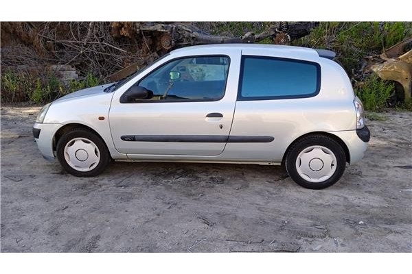 renault clio ii fase i (b/cb0) del año 2003