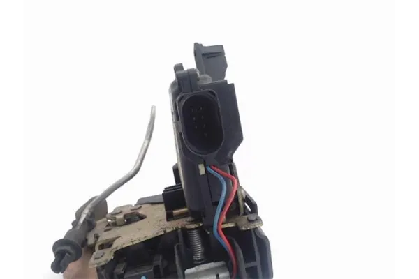 Recambio de cierre electromagnetico trasero derecho para audi a6 berlina (4b2) 2.4 (100kw) referencia OEM IAM 4B0839016G  