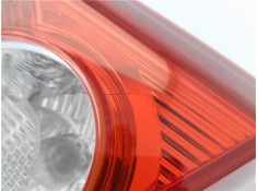 Recambio de piloto porton trasero derecho para chevrolet lacetti 1.6 cdx referencia OEM IAM 96551217  