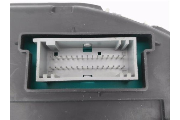 Recambio de cuadro completo para renault megane ii sedán (lm0/1_) 1.5 dci referencia OEM IAM 8200399700  