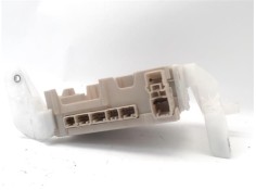 Recambio de caja fusibles/rele para citroen c1 1.2 feel referencia OEM IAM 1612189980 1612189780 