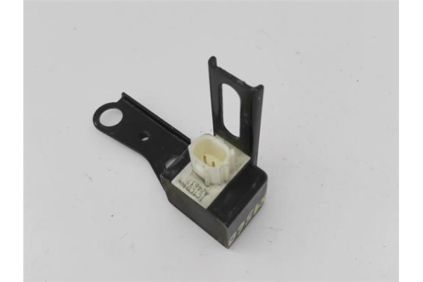 Recambio de sensor impacto para toyota yaris (ncp1/nlp1/scp1) 1.4 d-4d referencia OEM IAM 8917359135  