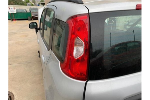 Recambio de piloto trasero izquierdo para fiat ii panda (169) 1.2 referencia OEM IAM   