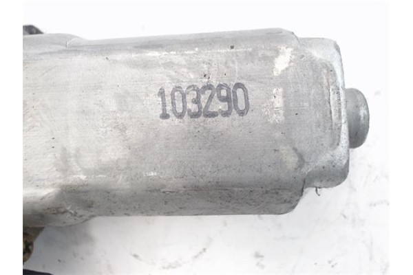 Recambio de mecanismo elevalunas trasero derecho para honda stream (rn1/3) referencia OEM IAM   