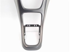 Recambio de embellecedor consola central para opel astra j 1.7 cdti referencia OEM IAM 13257562  