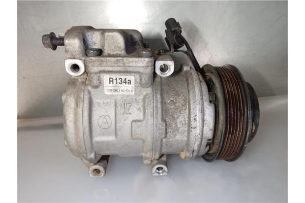 Recambio de compresor aire acond. para ssangyong rodius 2700 referencia OEM IAM 6652300011  