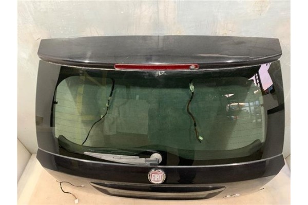 Recambio de porton trasero para fiat sedici (189) 1.9 jtd 8v 120 emotion referencia OEM IAM 71743030  