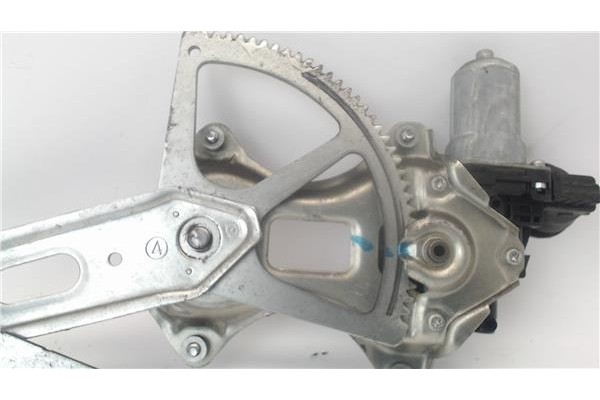 Recambio de mecanismo elevalunas trasero derecho para toyota prius (nhw20) referencia OEM IAM 8571035180  