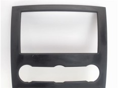 Recambio de embellecedor consola central para mercedes-benz sprinter 3,5-t furgón (906) 311 cdi referencia OEM IAM A 906 680 00 