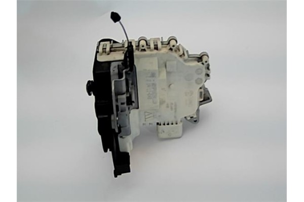 Recambio de cerradura puerta trasero derecha para seat altea xl (5p5) 1.6 tdi referencia OEM IAM W05P0839012B  