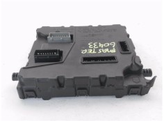 Recambio de caja fusibles/rele para renault master iii combi 2.3 l1h1 3,0t referencia OEM IAM 284B13324R  