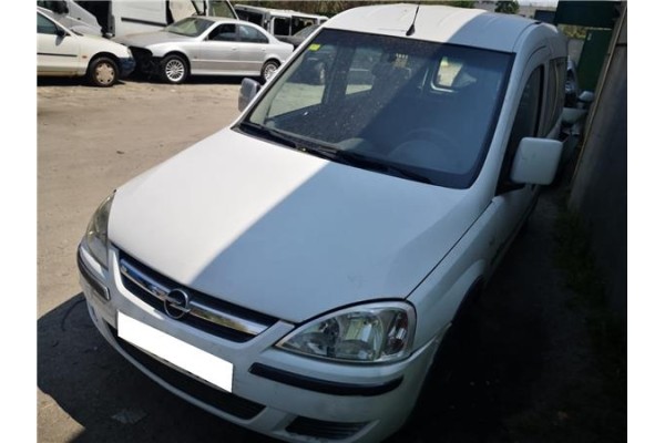 opel combo (corsa c) del año 2004