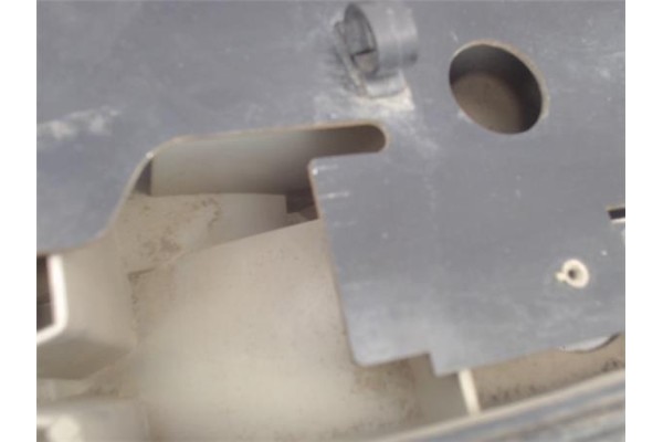 Recambio de piloto trasero derecho para peugeot 505 berlina referencia OEM IAM   