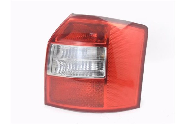Recambio de piloto trasero derecho para audi a4 avant (8e) 1.9 tdi (96kw) referencia OEM IAM 8e9945258  