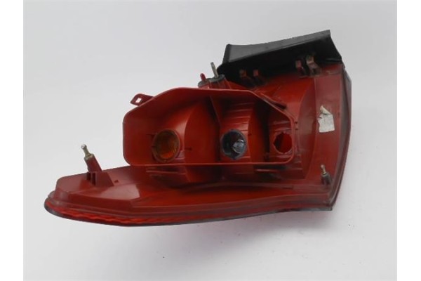 Recambio de piloto trasero derecho para peugeot 407 sw 2.0 hdi 135 referencia OEM IAM 6351T3  